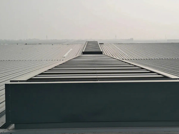 薄型通風排煙天窗